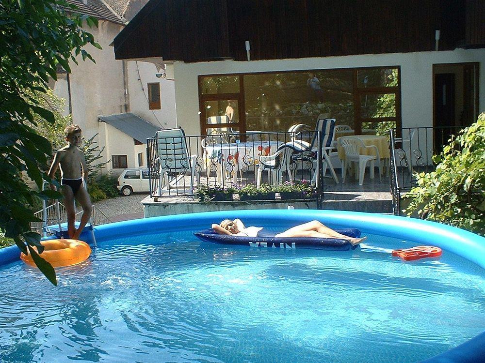 Guesthouse Stefi Rîşnov Esterno foto